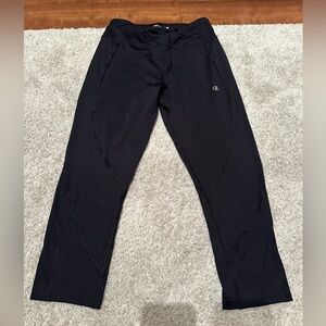 Women’s Black Champion Capri Performance Leggings - Size M